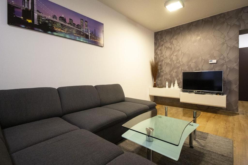 Apartman Adam Вельки-Славков Экстерьер фото